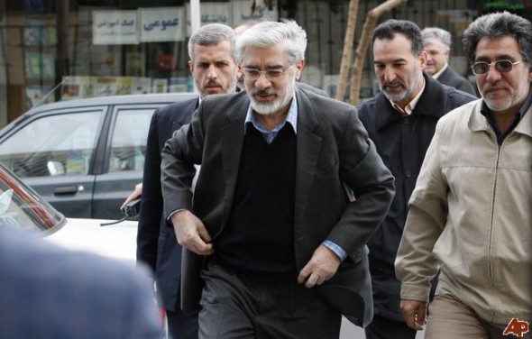 mir-hossein-mousavi-2009-3-10-13-31 mir-hossein-mousavi-2009-3-10-13-31